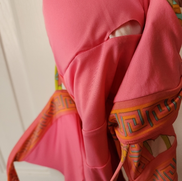 Trina Turk Playa one piece - Picture 5 of 9